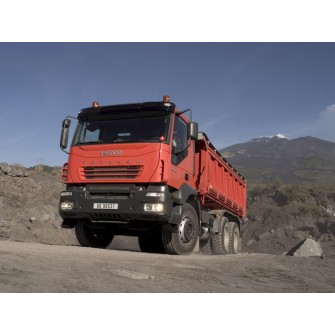 Тент полог на тяжелый грузовик Iveco Trakker